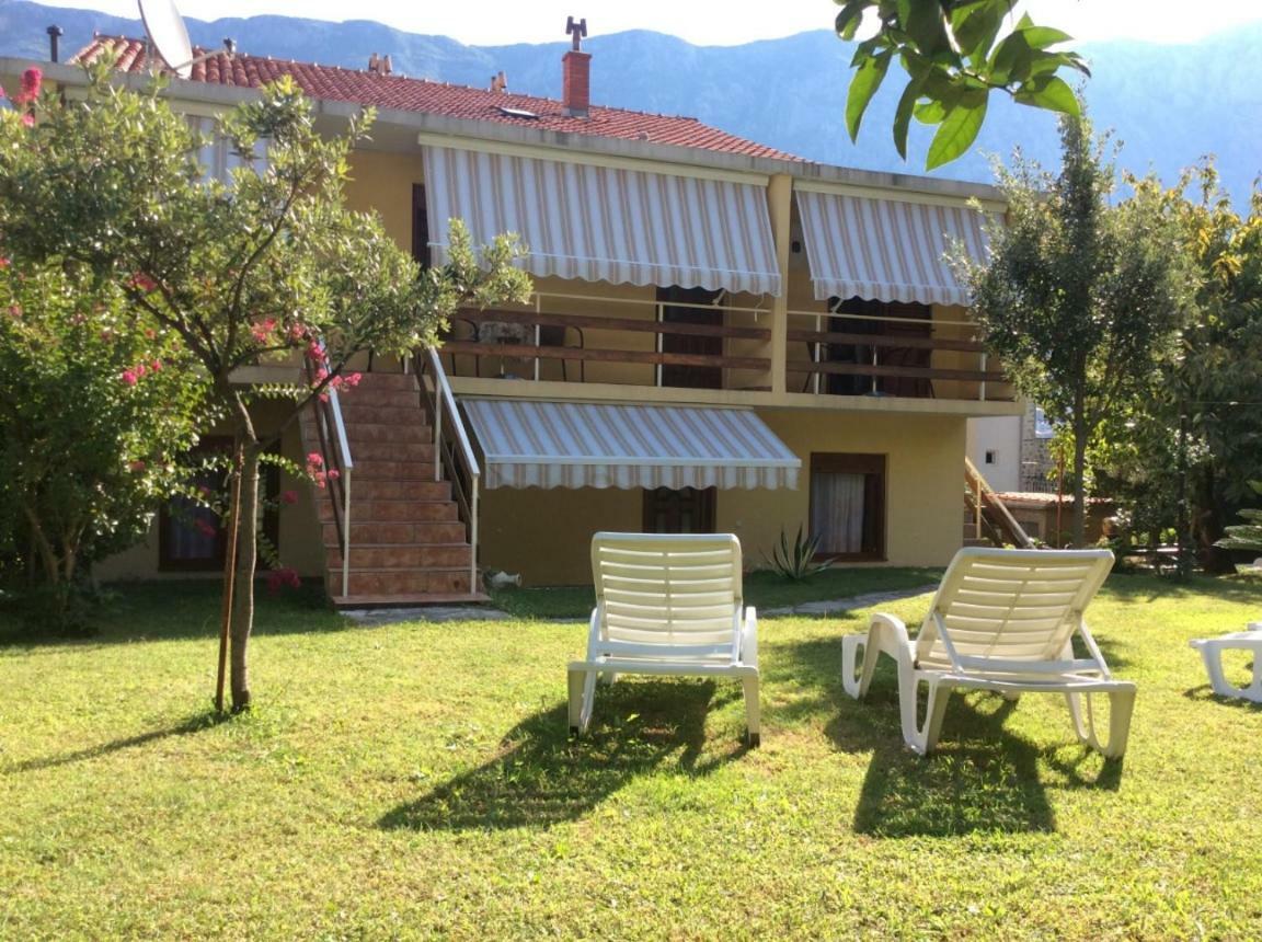 Mediterranean Holiday House & Apartments 科托尔 外观 照片